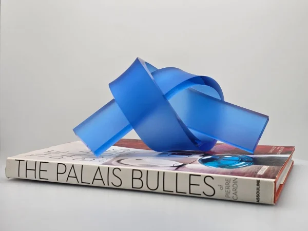 Acrylic Love Knot Frosted Medium Blue